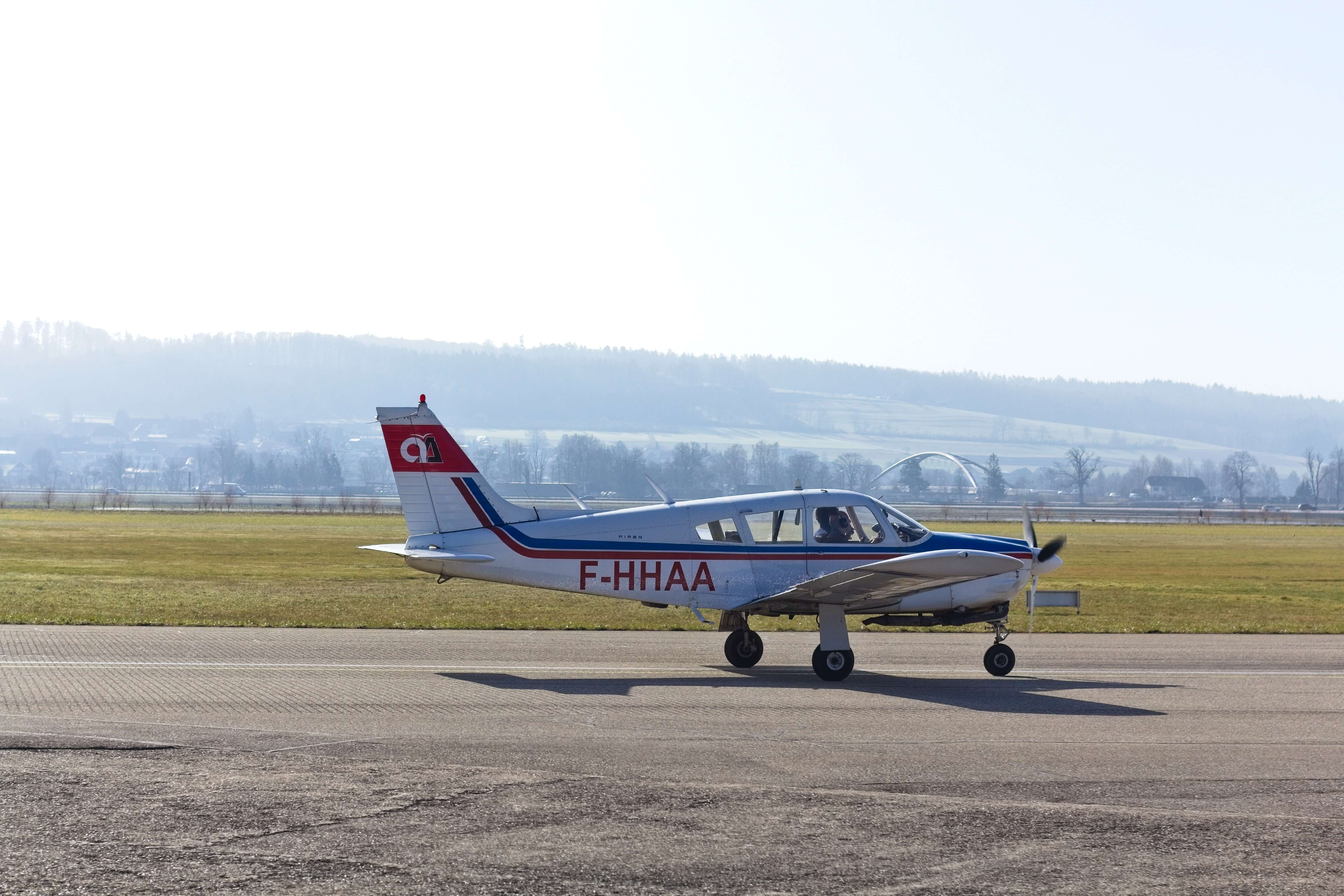 Fixed wing aircraft training