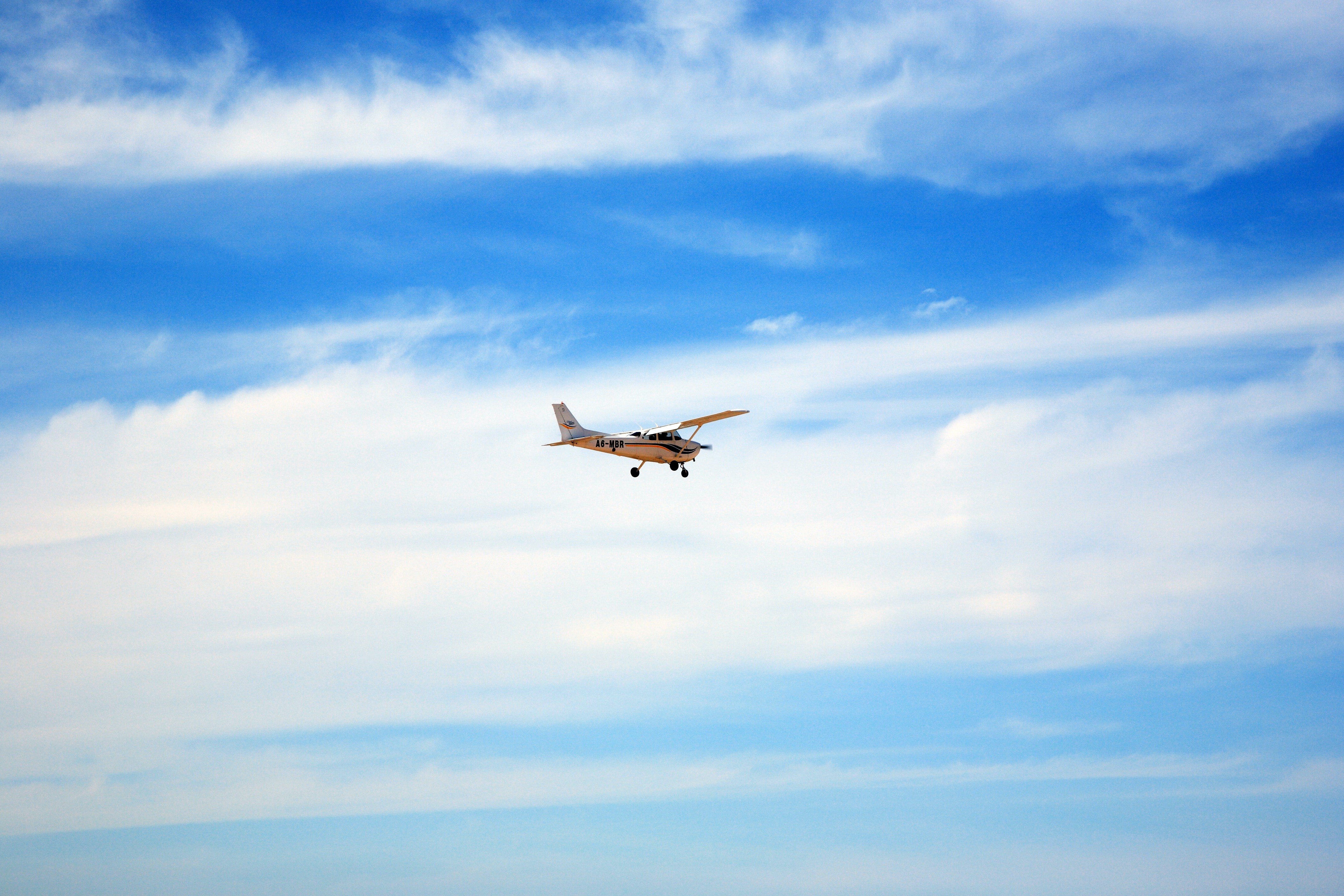 How Long Does It Take To Learn To Fly A Plane?