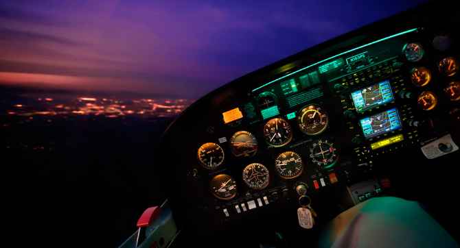 Night flying days are now Thursday, Friday, Saturday. Operating hours have been extended until 7.30pm on these days subject to weather criteria. Commercial training operations may operate outside of these times.