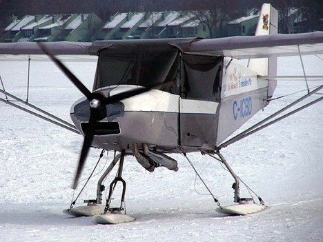 Ikarus C42 - Wikipedia